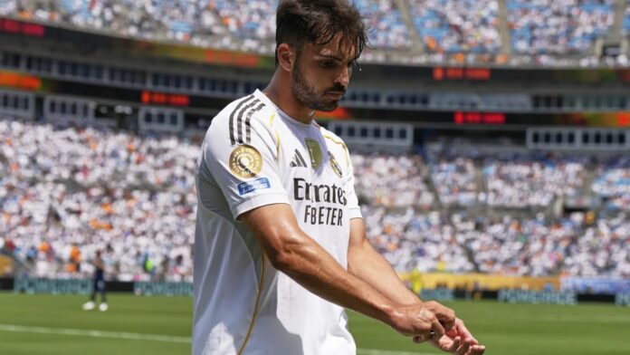 Real Madrid defender takes to Instagram to address Club World Cup form