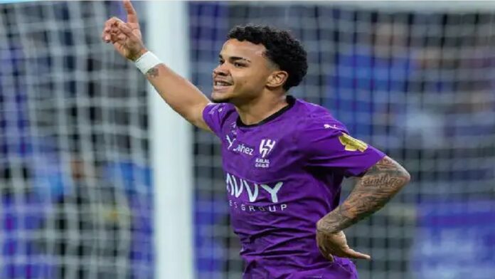الهلال يستعين بخدمات كايو في مواجهة مانشستر سيتي