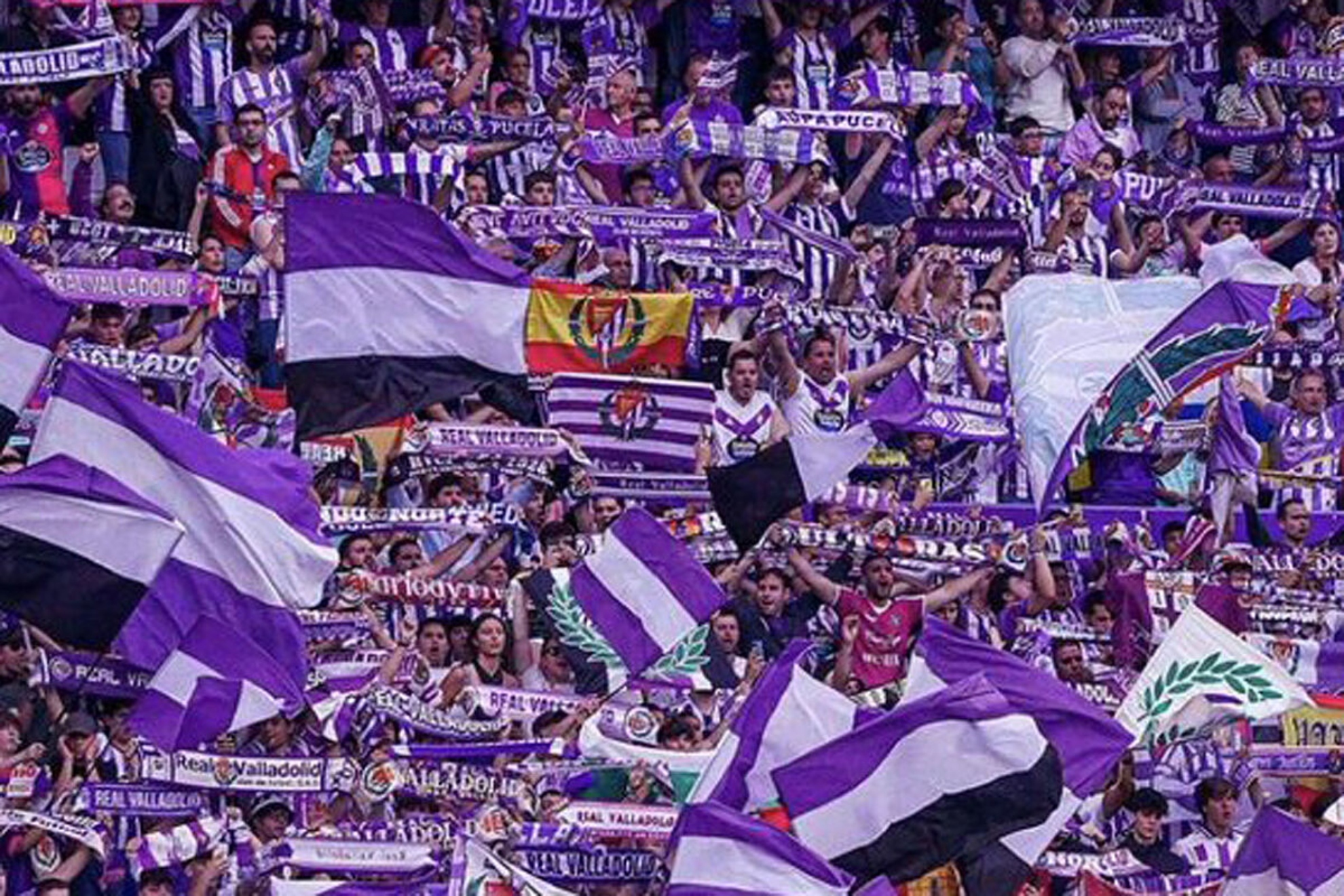 جماهير ريال بلد الوليد خلال مباراة