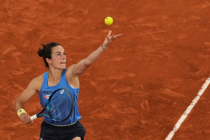 Loïs Boisson, France’s revelation at Roland-Garros, sets out to discover Wimbledon’s grass courts