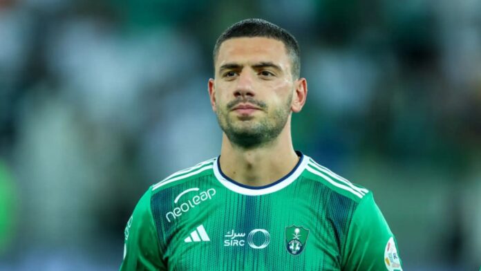 أتليتكو مدريد يرغب في ضم محترف الأهلي
