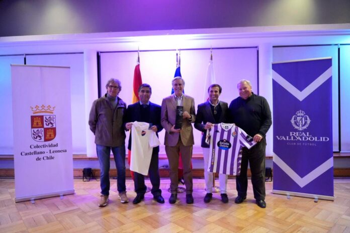 El Valladolid, recibido en el Estadio Español de Chile