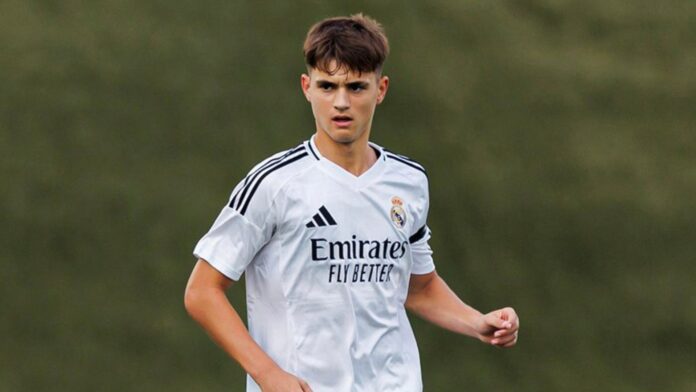 Real Madrid to hold onto 18-year-old defender despite Borussia Dortmund interest