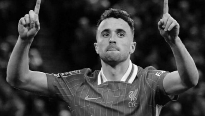 حطام سيارة اللاعب ديوغو جوتا بعد الحادث المأساوي.. فيديو وصور