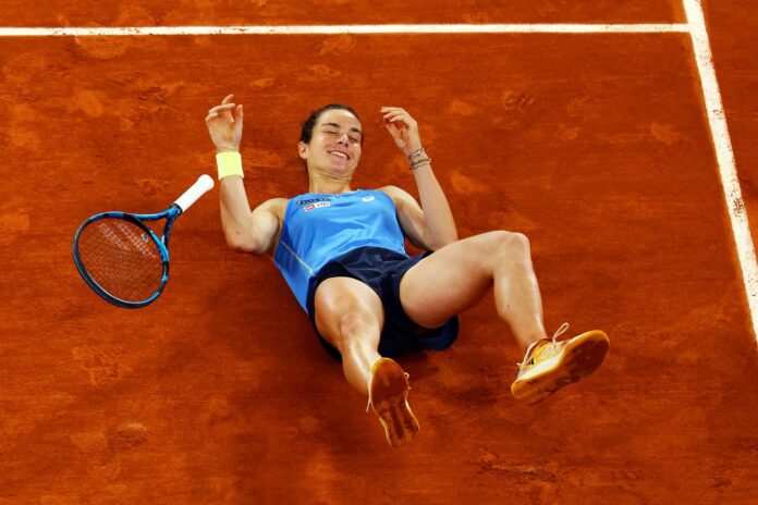 French Open: How Loïs Boisson crushed Mirra Andreeva to reach the semi-finals