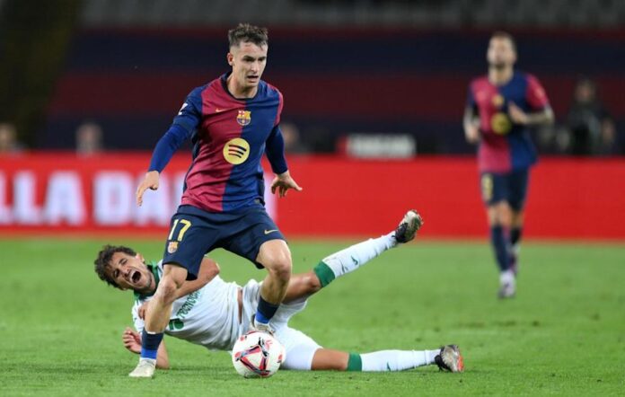 Manchester United and Arsenal among clubs keen on midfielder – Barcelona willing to sell for €50m