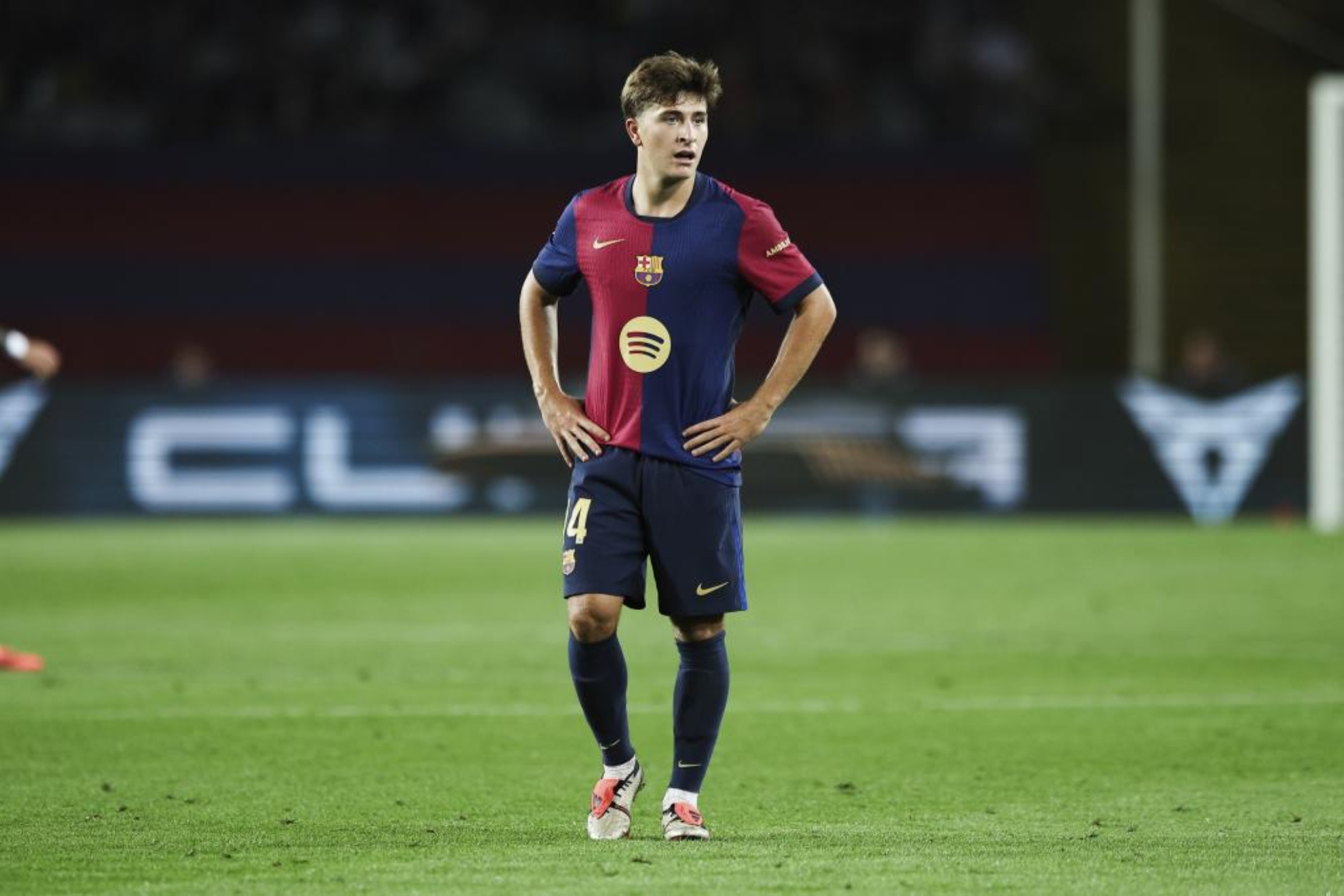 بابلو تورّي في مباراة مع برشلونة