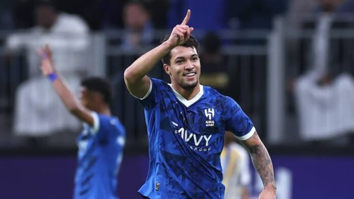 غياب ليوناردو والبليهي عن مواجهة الهلال أمام أراو