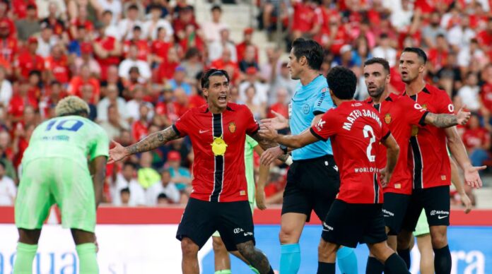 “It’s an embarrassment” – Mallorca fume at controversial Barcelona goal