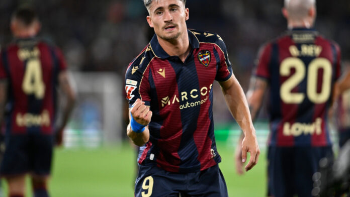 Iván Romero: un goleador forjado en el ascenso que retrató a Cubarsí en el Levante