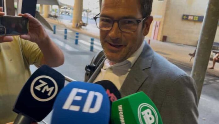Real Betis CEO provides update on Antony talks with Manchester United
