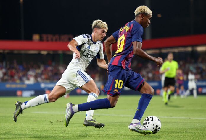 “It depends more on him than you” – Former Barcelona star reflects on Lamine Yamal battle