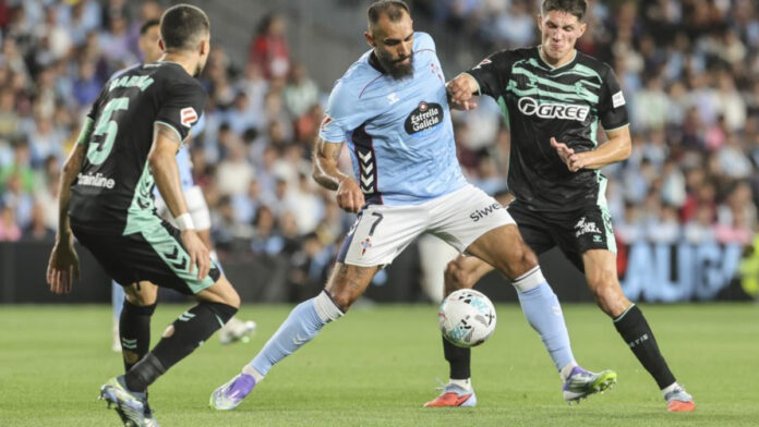 Borja Iglesias: “La importancia de Claudio Giráldez respecto a mí, como futbolista y persona, es enorme”