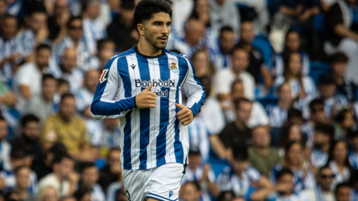 Carlos Soler: “Creo que la Real va a estar en una buena posición al acabar la temporada”
