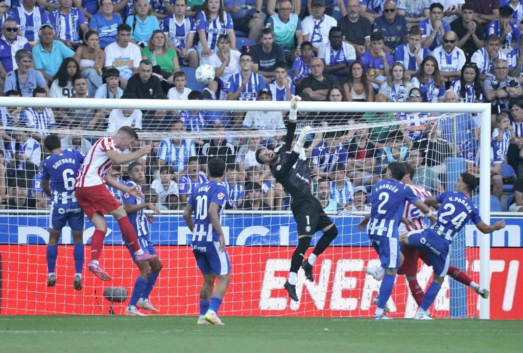 في ملعب مندزوروزا يواجه ألافيس أتلتيكو مدريد في الجولة الثالثة من الدوري الإسباني