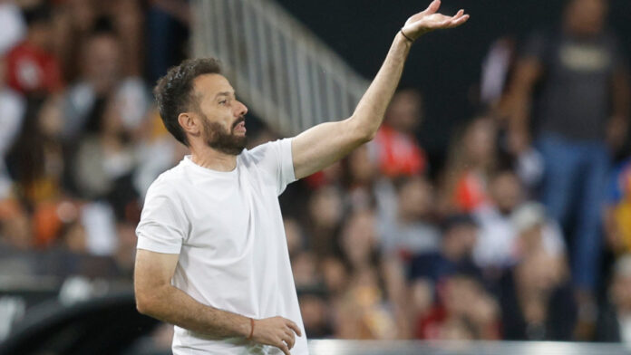 Corberán explica la derrota ante el Oviedo: “No hubo un ajuste del rival sino un desajuste del Valencia”