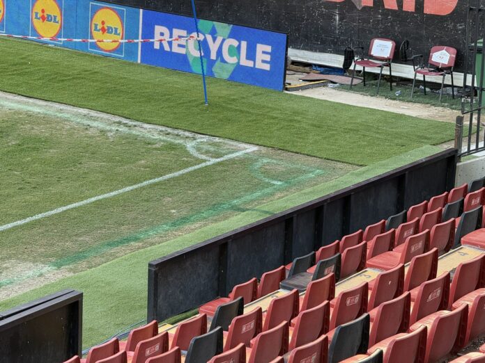 Rayo Vallecano forced to shorten pitch and remove tribute banner for Conference League