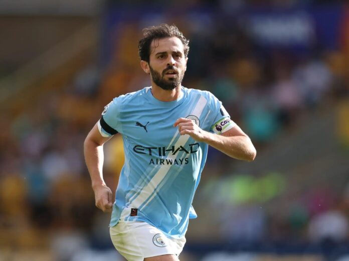 Manchester City playmaker’s agents in contact with Barcelona over summer move