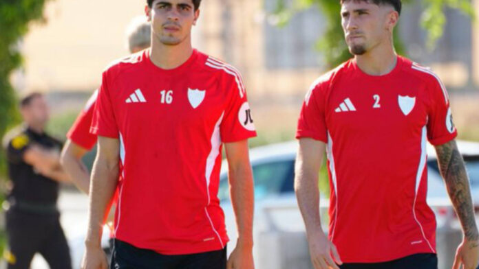 El Nápoles no se olvida de Juanlu
