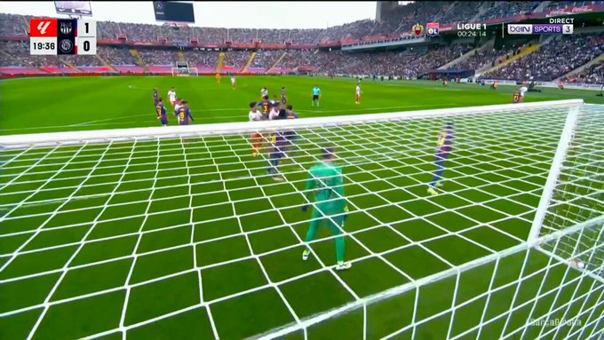 WATCH: Sensational bicycle kick brings Girona level against Barcelona