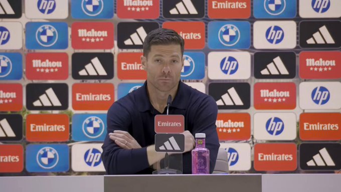 Real Madrid manager Xabi Alonso reacts to Vinicius Junior outburst during El Clasico