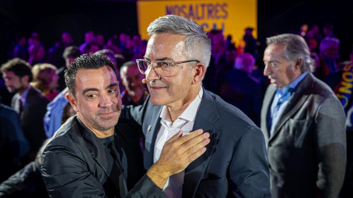 تشافي وفونت خلال إطلاق 'نوسالتريس'