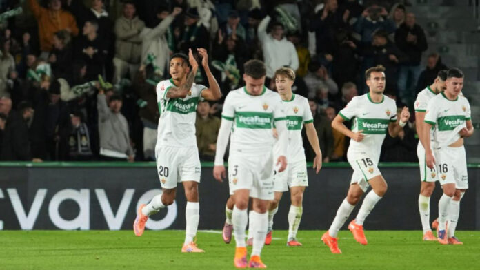 Orgullo y regusto amargo para el Elche