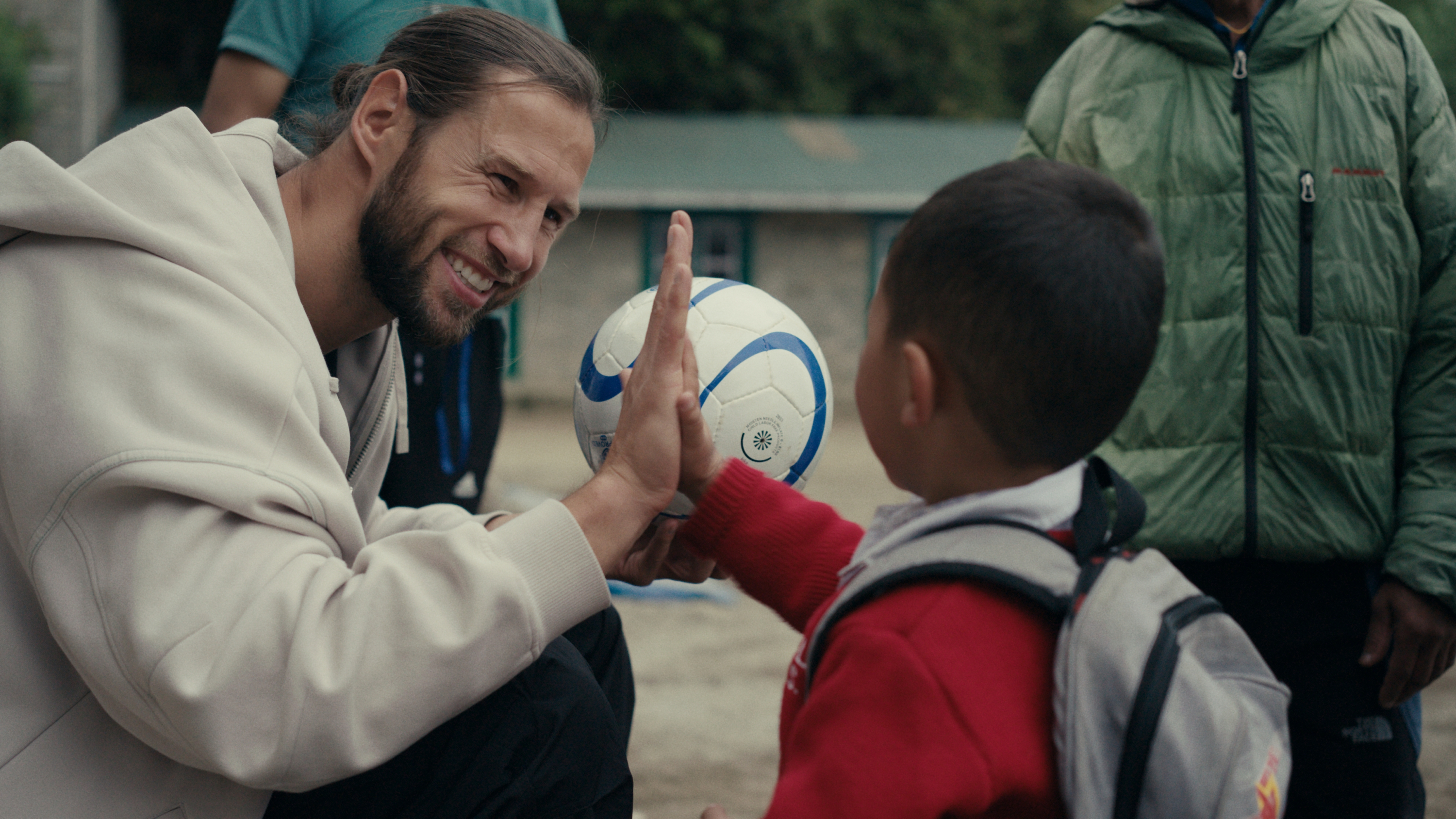 كريتشوفيك في صورة من سلسلته الوثائقية