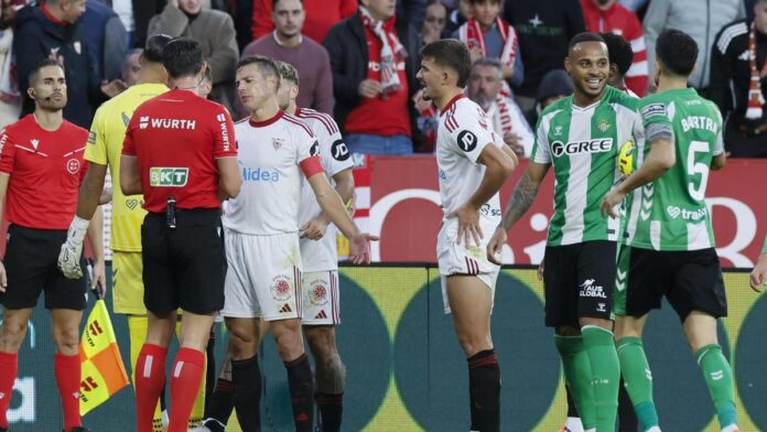 Sevilla slapped with stadium ban after incidents in Real Betis derby clash