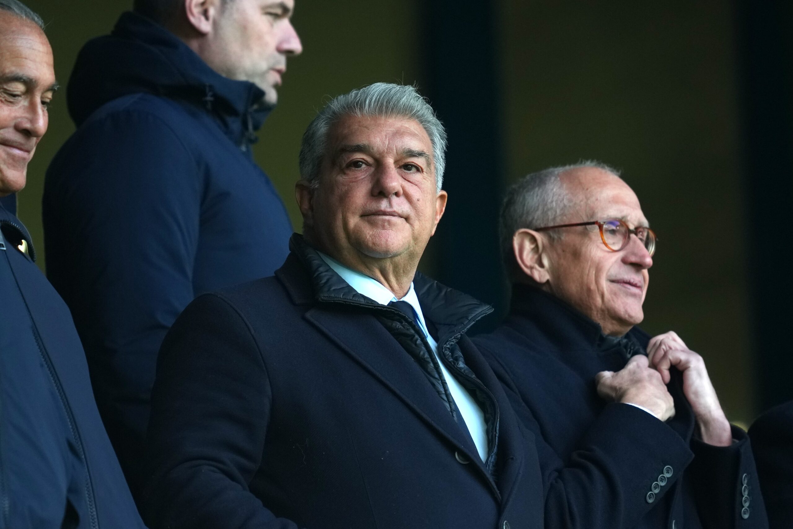 انتقادات طالت لابورتا بسبب صفقة ZKP