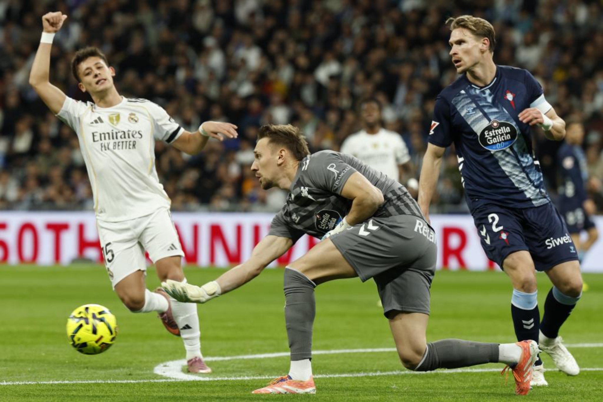 رادو أمام ريال مدريد في البرنابيو