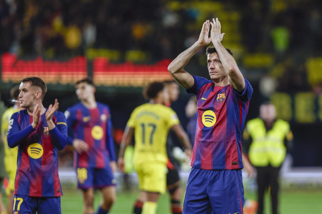 ليفاندوفسكي في مؤتمر صحفي