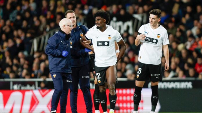 Thierry Rendall se rompe: sufre una lesión en el isquiotibial