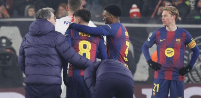 Barcelona receive initial diagnosis of Pedri injury – blow “doesn’t look serious”
