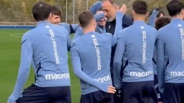 Matarazzo, ‘castigado’ por sus futbolistas por ser entrenador del mes