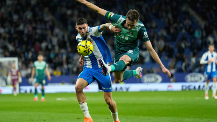 Roberto Fernández: “Se ha hablando mucho de Europa y nos han dado una buena hostia”