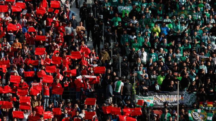 Antiviolencia propone sancionar a 51 aficionados del Sevilla y el Betis