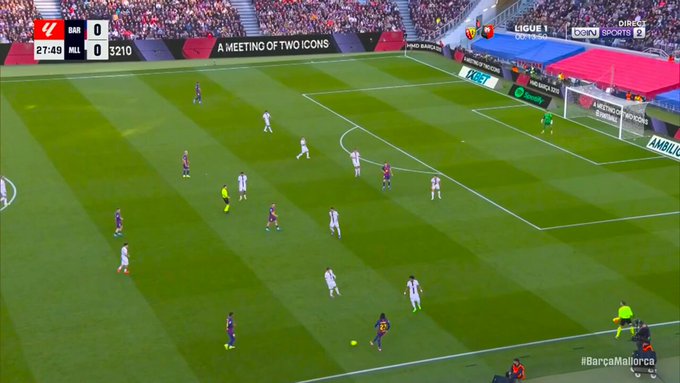 WATCH: Robert Lewandowski gives Barcelona lead vs Mallorca