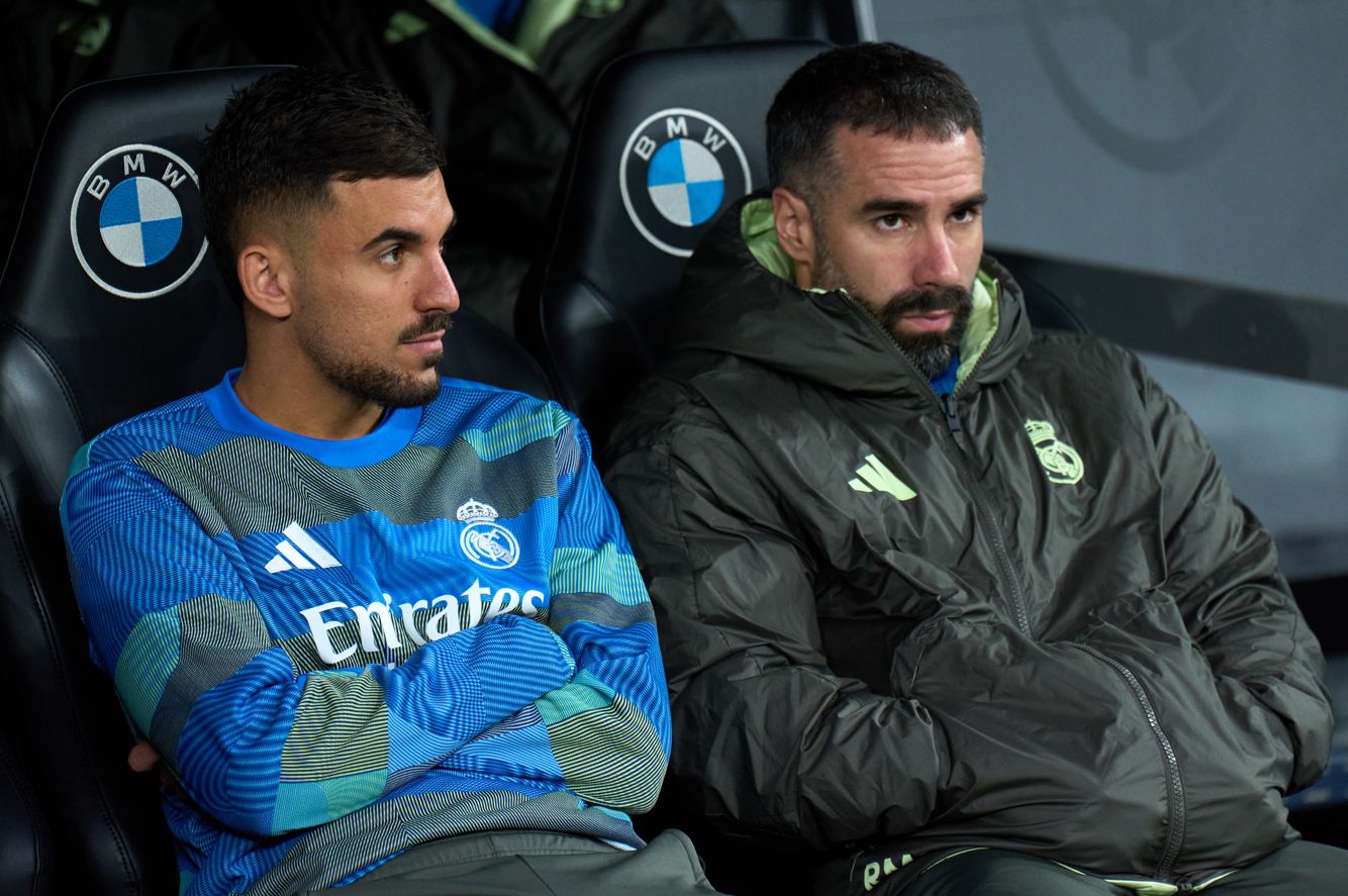 كارفاخال على مقاعد البدلاء.