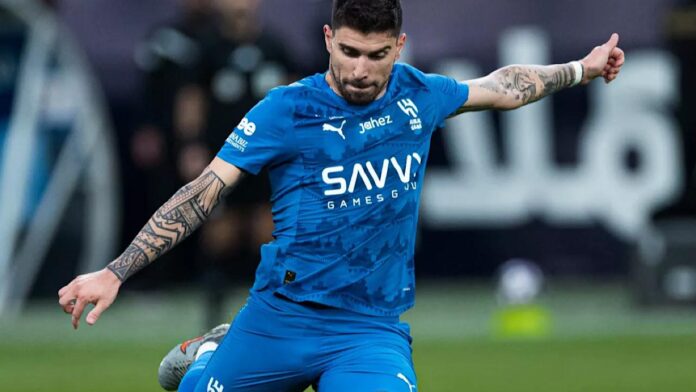 صحيفة برتغالية: نيفيز يلهم الهلال في سباق لقب الدوري