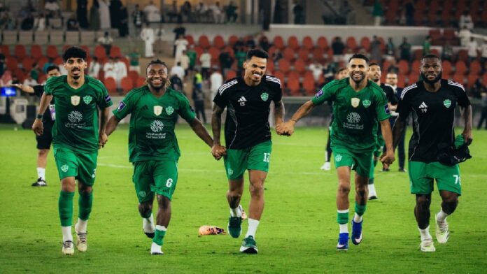 يايسله يكشف تشكيلة الأهلي لمواجهة الاتحاد