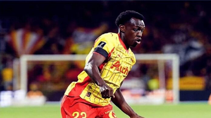 المنتشري: لا أتمنى عودة سعود عبدالحميد إلى دوري روشن .. فيديو