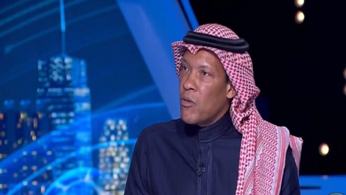 الدعيع: أين رجالات الشباب مما يحدث بالنادي شخص واحد يدير 4 مناصب.. فيديو