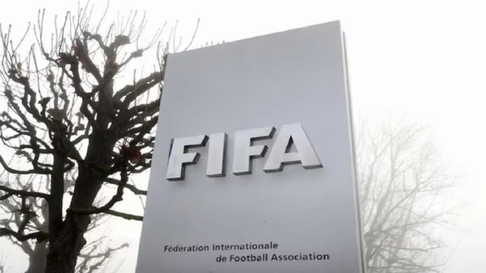 الفيفا يفرض حضور مدربات في جميع فرق السيدات