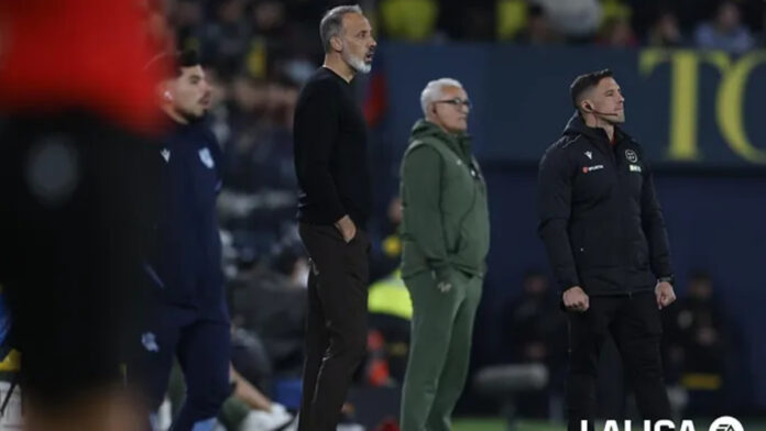 Matarazzo: “No jugamos un mal partido, pero con tres goles en 20 minutos es muy difícil”