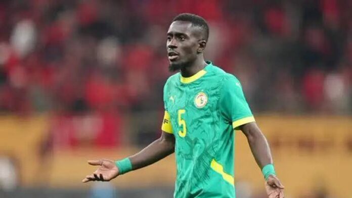 إدريسا غاي يؤكد استعداده لإعادة الميداليات إلى المغرب