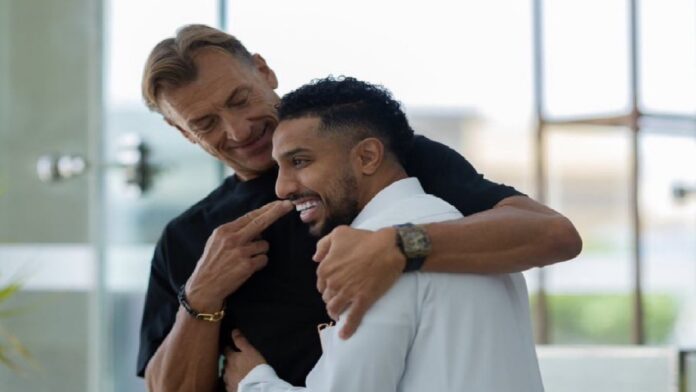 رينارد يدرس خيارات تعويض الدوسري قبل وديات الأخضر