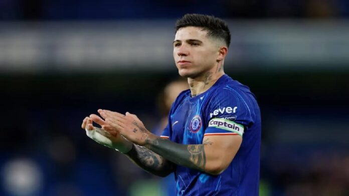 إنزو فرنانديز يرد على شائعات ارتباطه بريال مدريد