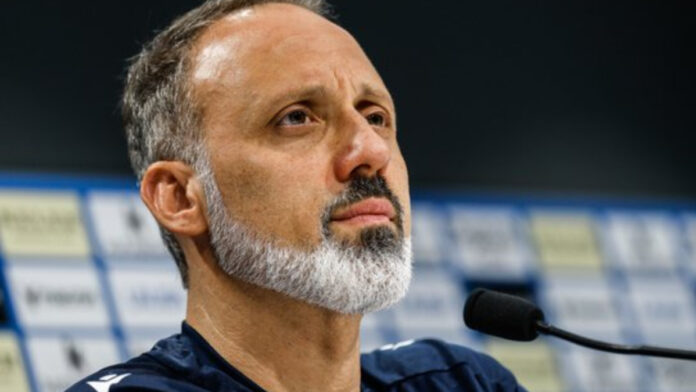 Matarazzo: “Todo el mundo no habla de la final, mi equipo es consciente de que tiene que ganar al Levante”