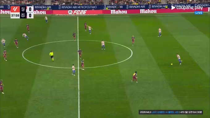 WATCH: Atletico Madrid strike first against Barcelona before Marcus Rashford equalises